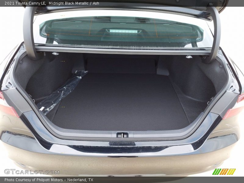 Midnight Black Metallic / Ash 2021 Toyota Camry LE