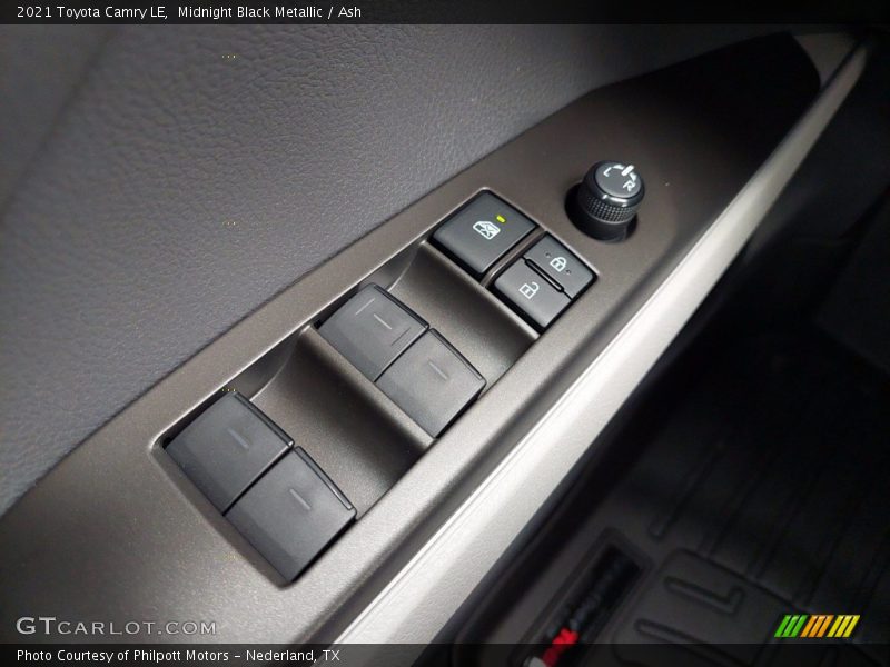 Midnight Black Metallic / Ash 2021 Toyota Camry LE