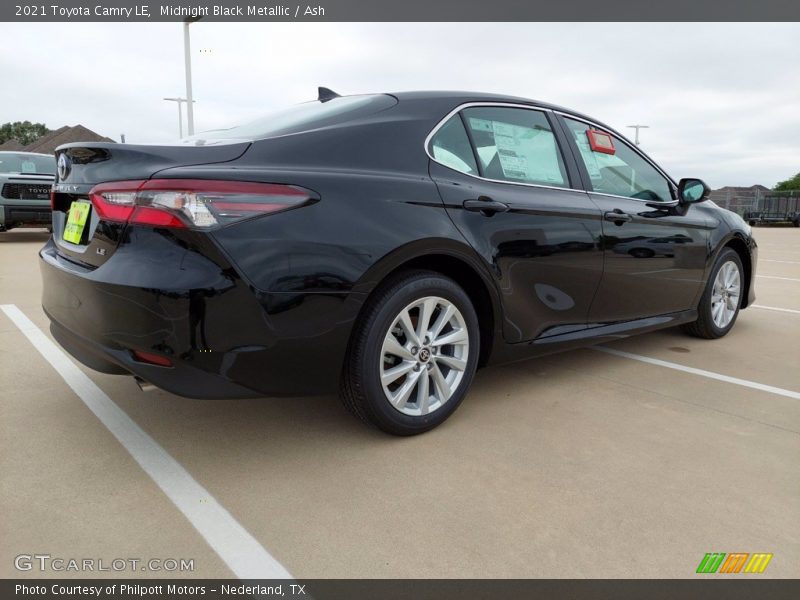 Midnight Black Metallic / Ash 2021 Toyota Camry LE