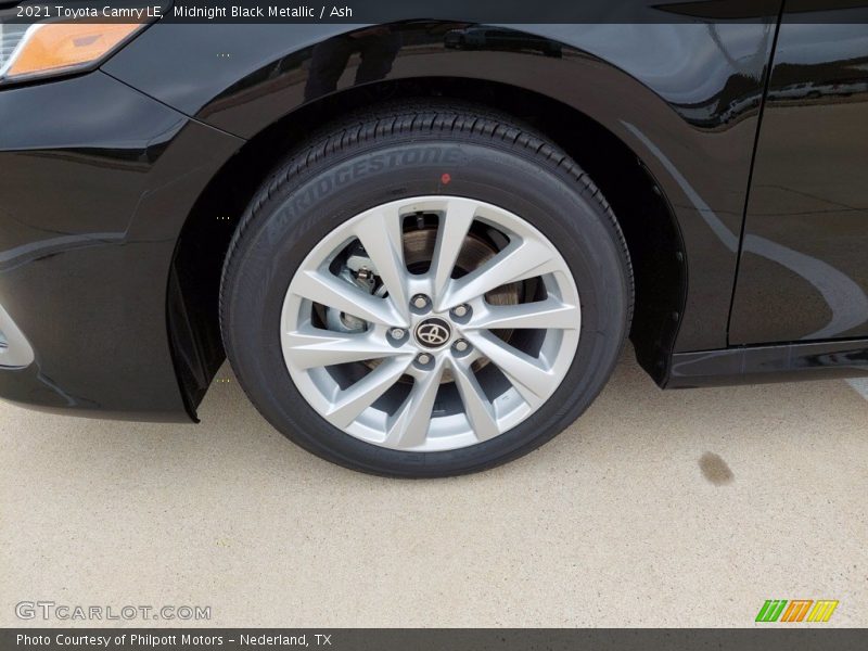 Midnight Black Metallic / Ash 2021 Toyota Camry LE