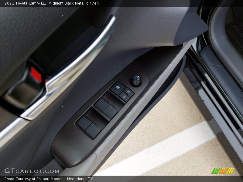 Midnight Black Metallic / Ash 2021 Toyota Camry LE
