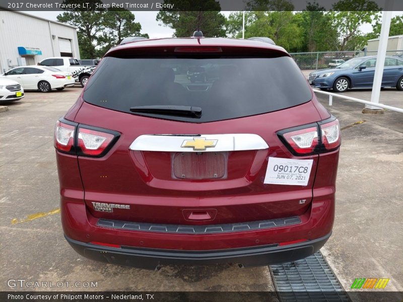 Siren Red Tintcoat / Ebony 2017 Chevrolet Traverse LT