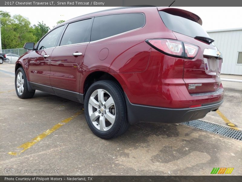 Siren Red Tintcoat / Ebony 2017 Chevrolet Traverse LT