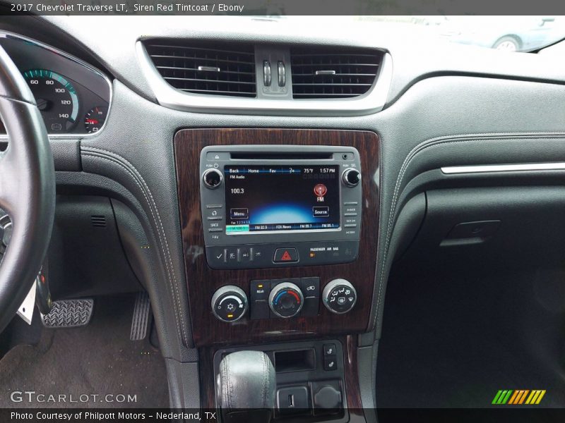 Siren Red Tintcoat / Ebony 2017 Chevrolet Traverse LT