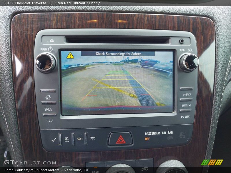 Siren Red Tintcoat / Ebony 2017 Chevrolet Traverse LT