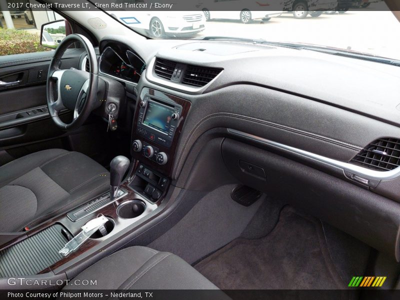 Siren Red Tintcoat / Ebony 2017 Chevrolet Traverse LT