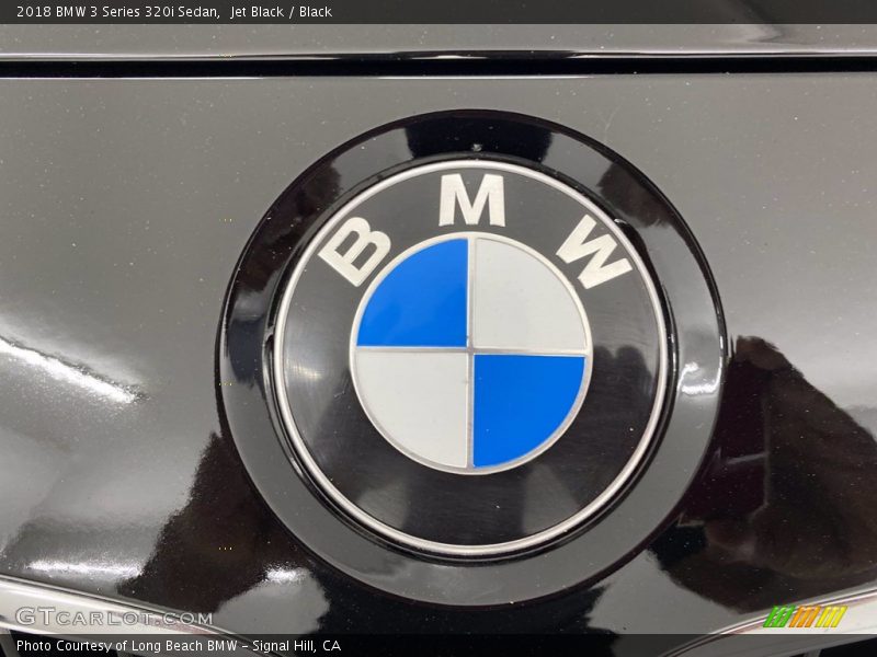 Jet Black / Black 2018 BMW 3 Series 320i Sedan