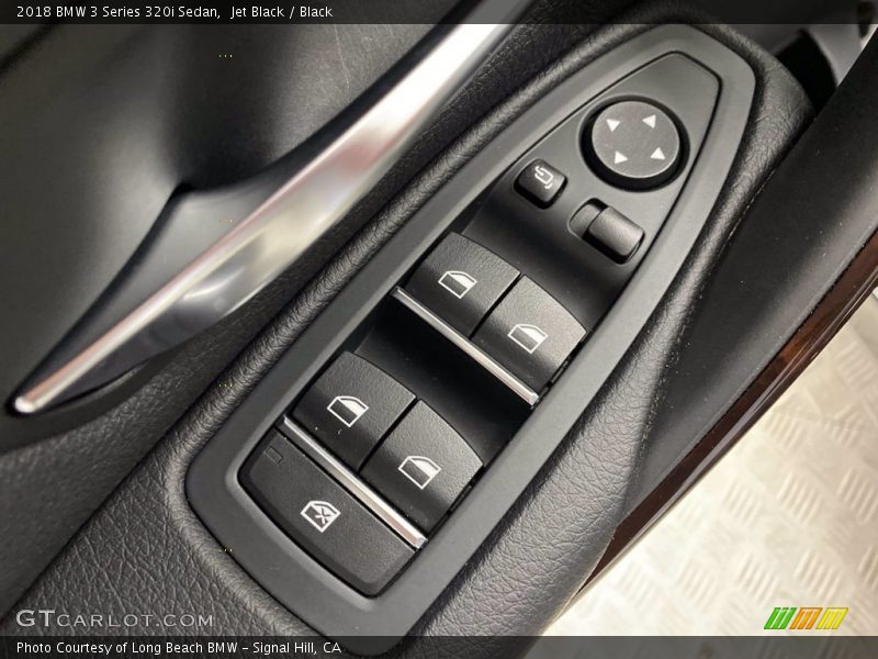Jet Black / Black 2018 BMW 3 Series 320i Sedan