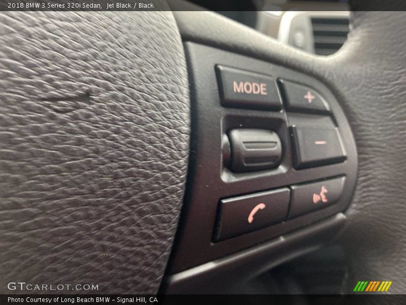 Jet Black / Black 2018 BMW 3 Series 320i Sedan
