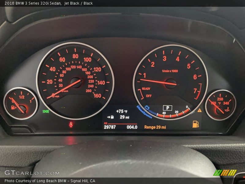 Jet Black / Black 2018 BMW 3 Series 320i Sedan