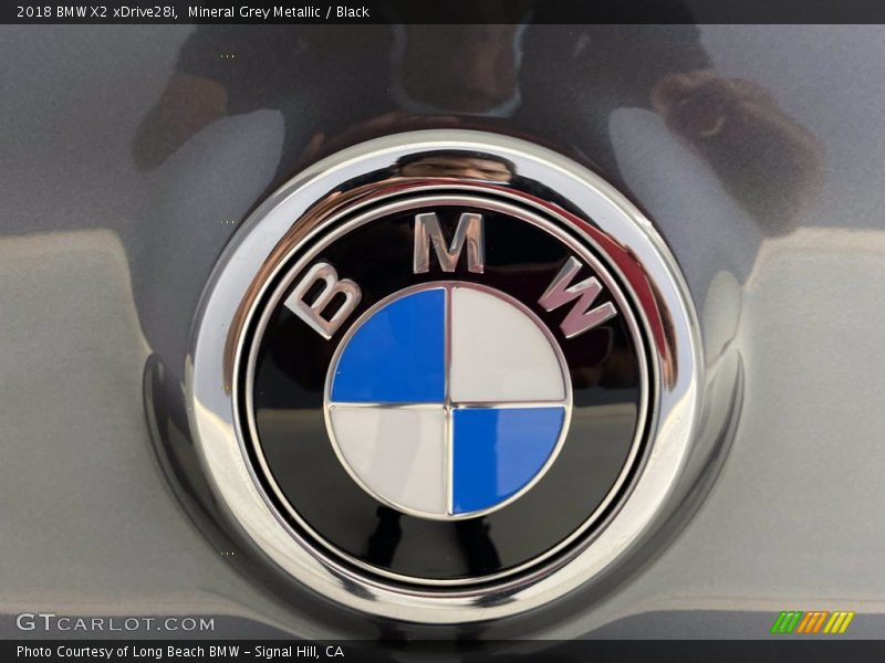 Mineral Grey Metallic / Black 2018 BMW X2 xDrive28i