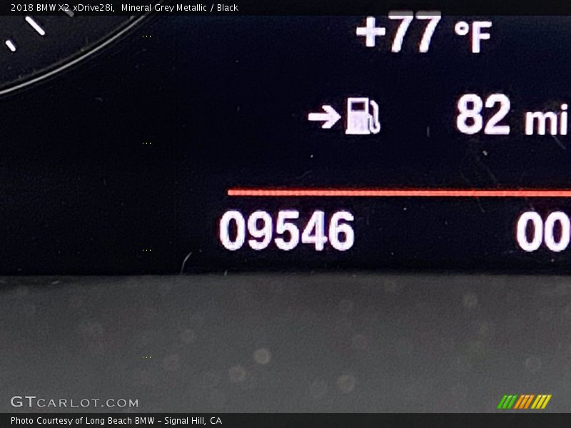 Mineral Grey Metallic / Black 2018 BMW X2 xDrive28i