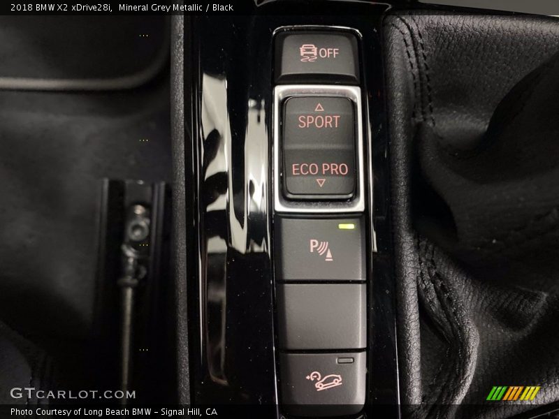 Mineral Grey Metallic / Black 2018 BMW X2 xDrive28i