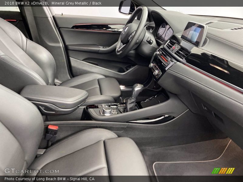 Mineral Grey Metallic / Black 2018 BMW X2 xDrive28i