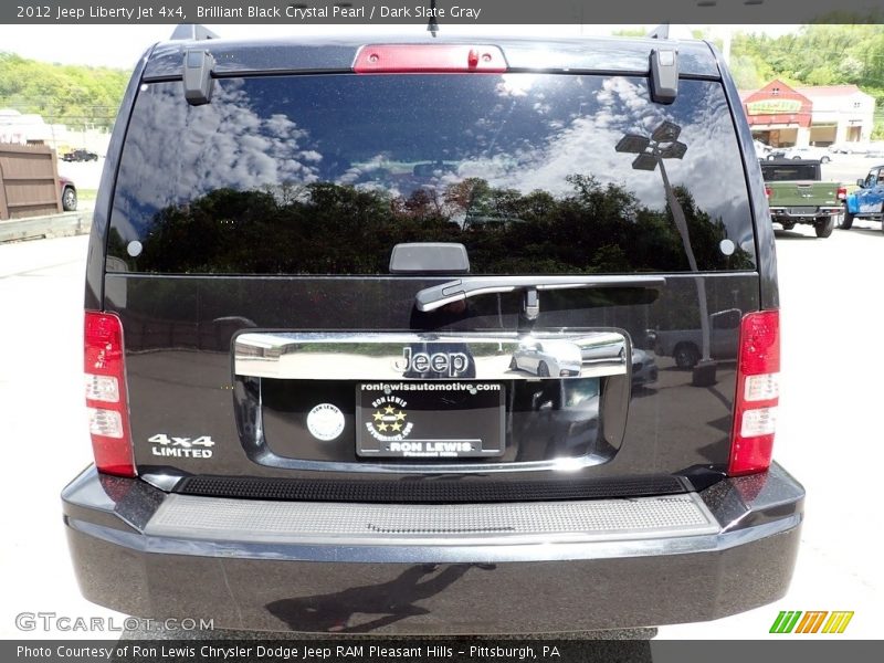Brilliant Black Crystal Pearl / Dark Slate Gray 2012 Jeep Liberty Jet 4x4