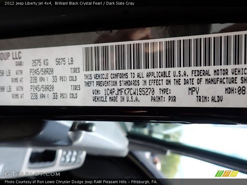 Brilliant Black Crystal Pearl / Dark Slate Gray 2012 Jeep Liberty Jet 4x4