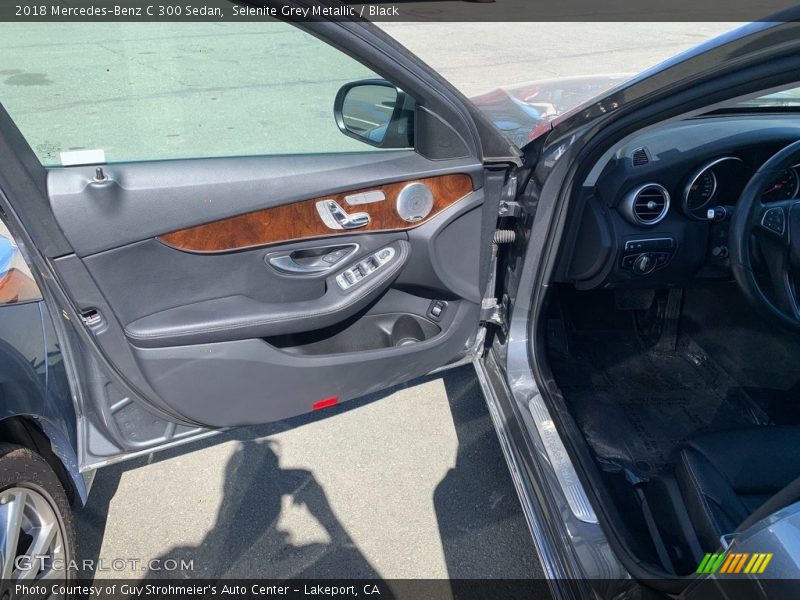 Selenite Grey Metallic / Black 2018 Mercedes-Benz C 300 Sedan