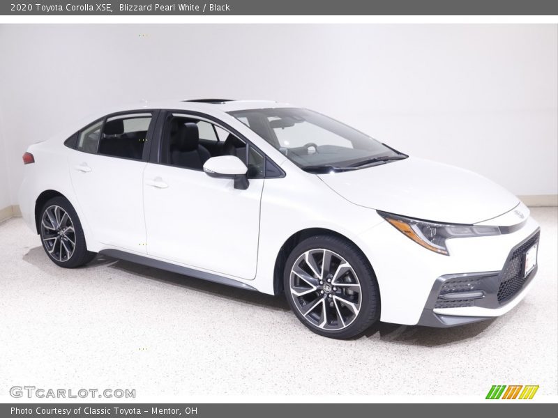 Blizzard Pearl White / Black 2020 Toyota Corolla XSE