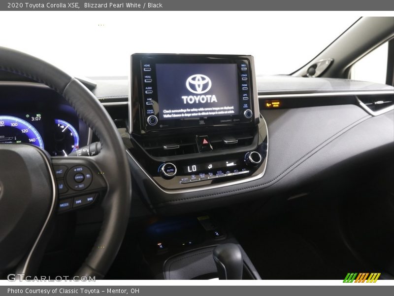Blizzard Pearl White / Black 2020 Toyota Corolla XSE