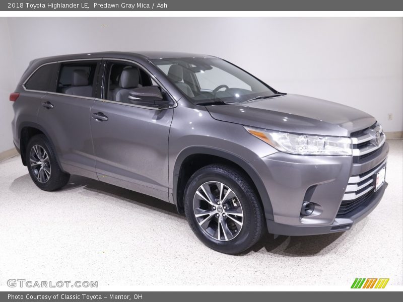 Predawn Gray Mica / Ash 2018 Toyota Highlander LE