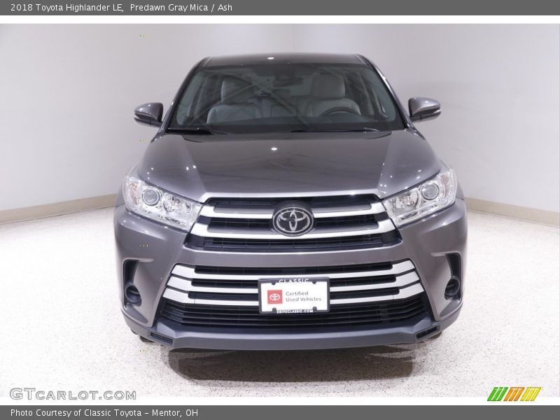 Predawn Gray Mica / Ash 2018 Toyota Highlander LE