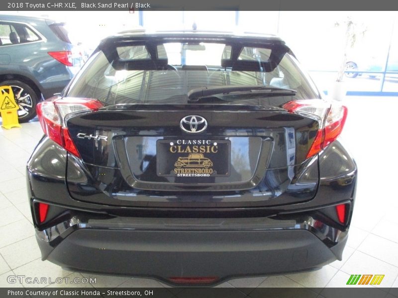 Black Sand Pearl / Black 2018 Toyota C-HR XLE