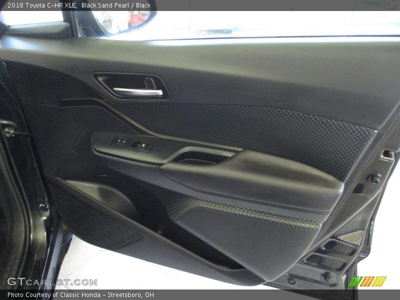 Black Sand Pearl / Black 2018 Toyota C-HR XLE