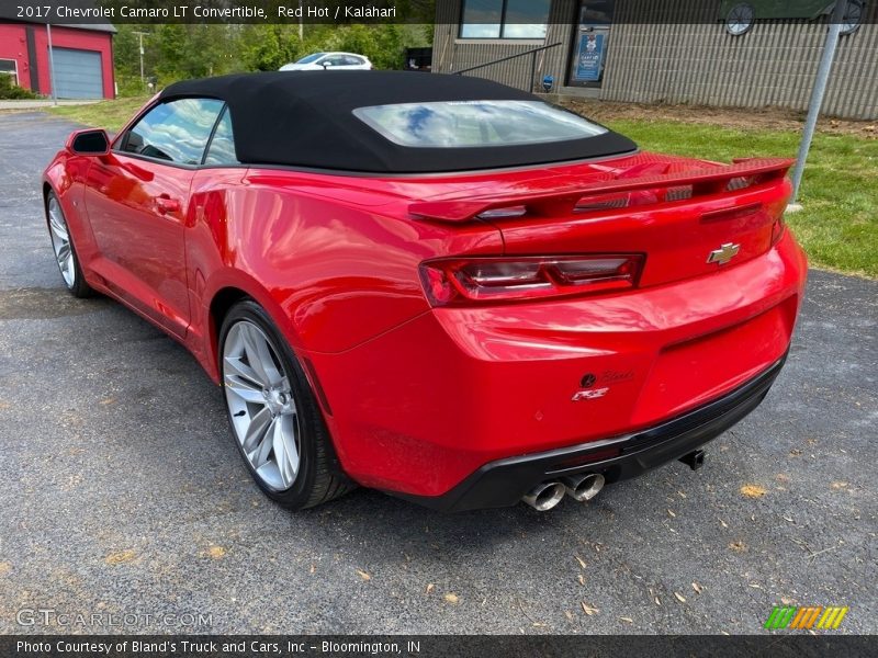 Red Hot / Kalahari 2017 Chevrolet Camaro LT Convertible