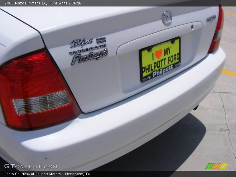 Pure White / Beige 2003 Mazda Protege LX