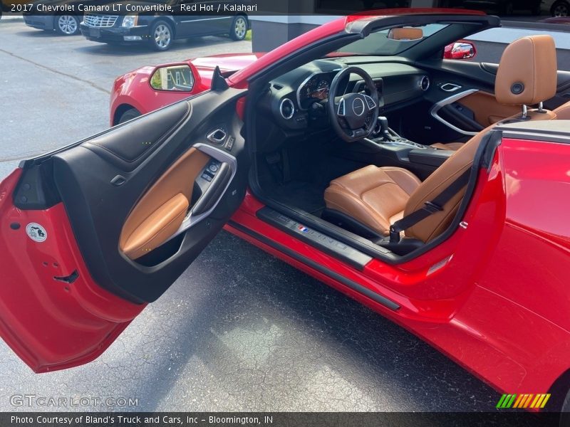 Red Hot / Kalahari 2017 Chevrolet Camaro LT Convertible