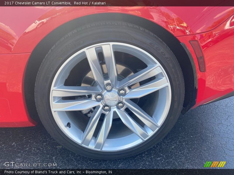 Red Hot / Kalahari 2017 Chevrolet Camaro LT Convertible