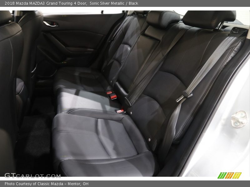 Sonic Silver Metallic / Black 2018 Mazda MAZDA3 Grand Touring 4 Door