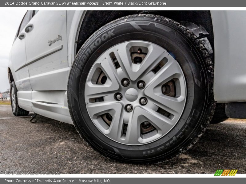 Bright White / Black/Light Graystone 2014 Dodge Grand Caravan SE w/Wheelchair Access