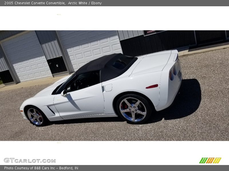 Arctic White / Ebony 2005 Chevrolet Corvette Convertible