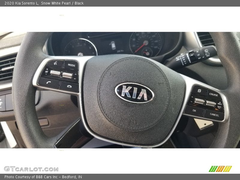 Snow White Pearl / Black 2020 Kia Sorento L