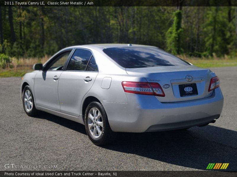 Classic Silver Metallic / Ash 2011 Toyota Camry LE