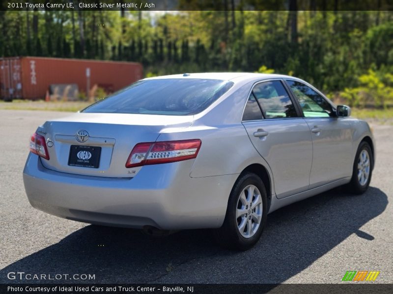 Classic Silver Metallic / Ash 2011 Toyota Camry LE