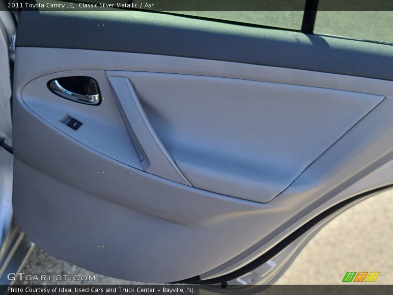 Classic Silver Metallic / Ash 2011 Toyota Camry LE