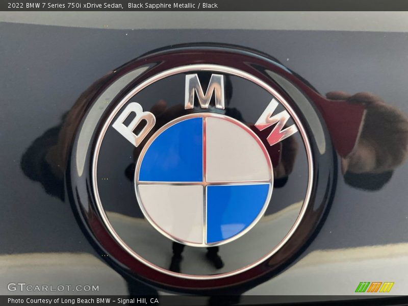 Black Sapphire Metallic / Black 2022 BMW 7 Series 750i xDrive Sedan