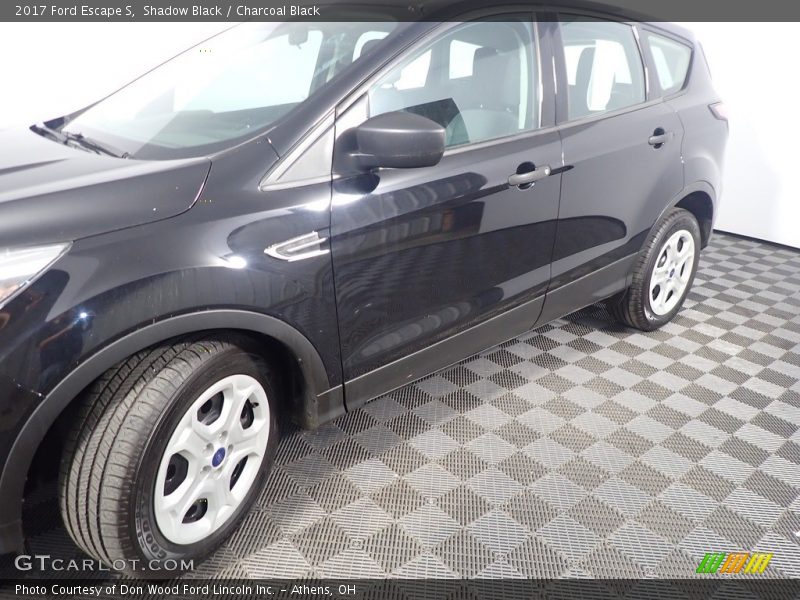 Shadow Black / Charcoal Black 2017 Ford Escape S