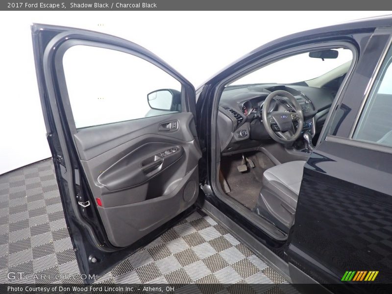 Shadow Black / Charcoal Black 2017 Ford Escape S