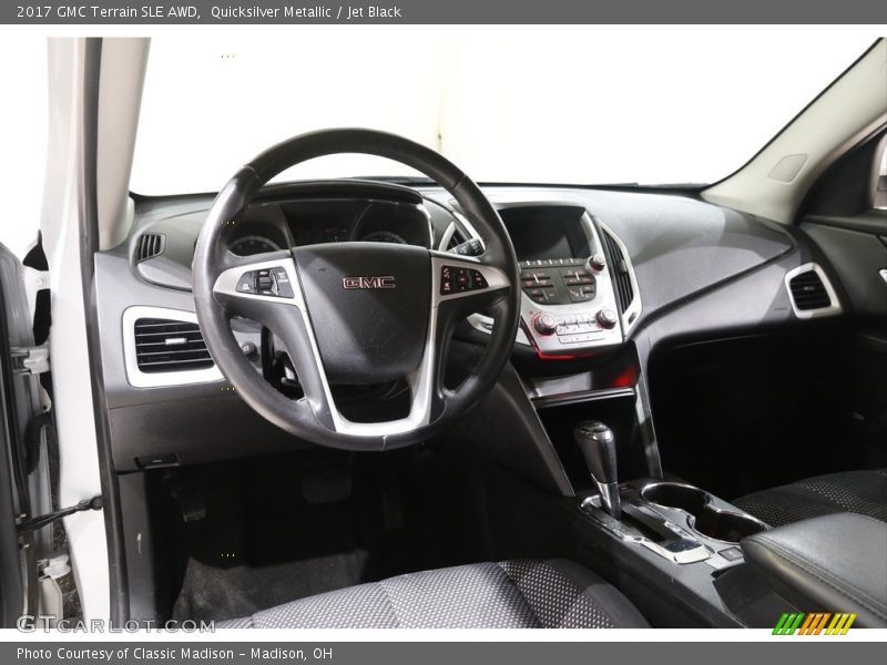 Quicksilver Metallic / Jet Black 2017 GMC Terrain SLE AWD