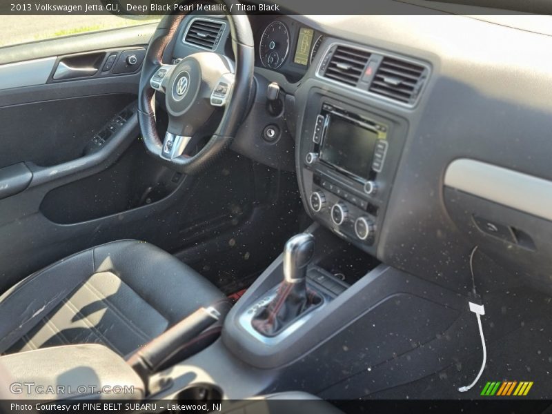 Deep Black Pearl Metallic / Titan Black 2013 Volkswagen Jetta GLI