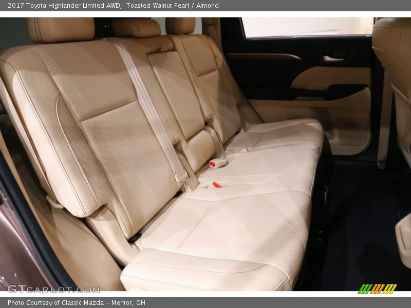 Toasted Walnut Pearl / Almond 2017 Toyota Highlander Limited AWD