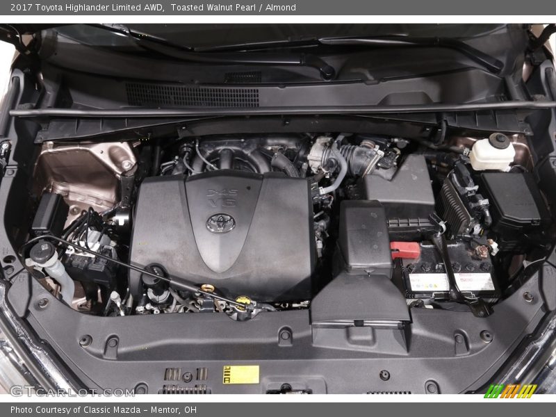 Toasted Walnut Pearl / Almond 2017 Toyota Highlander Limited AWD