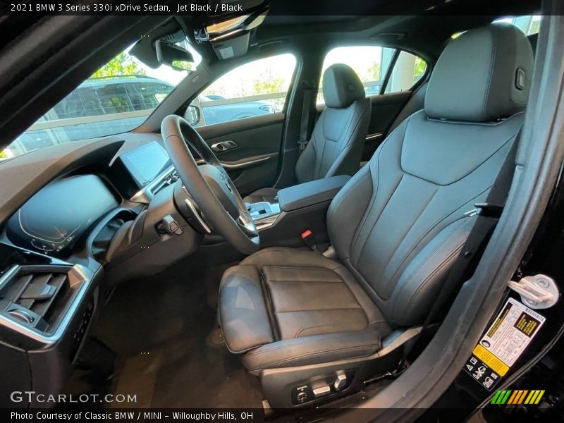 Jet Black / Black 2021 BMW 3 Series 330i xDrive Sedan