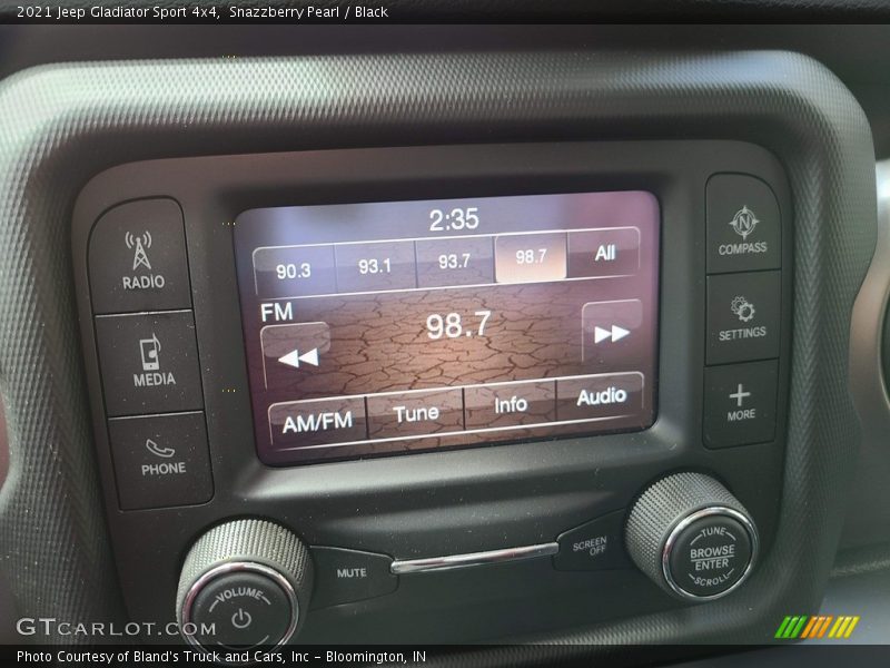 Snazzberry Pearl / Black 2021 Jeep Gladiator Sport 4x4