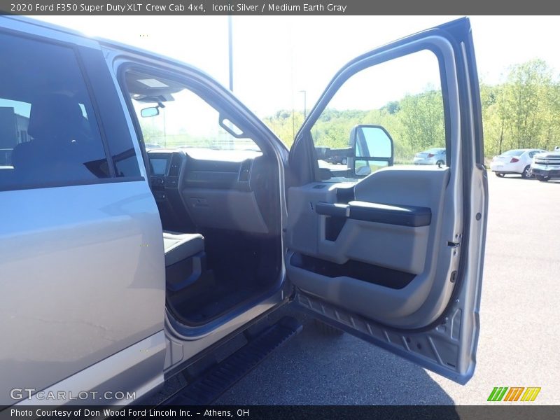 Iconic Silver / Medium Earth Gray 2020 Ford F350 Super Duty XLT Crew Cab 4x4