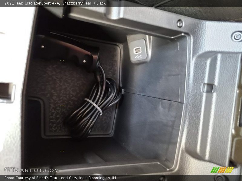 Snazzberry Pearl / Black 2021 Jeep Gladiator Sport 4x4