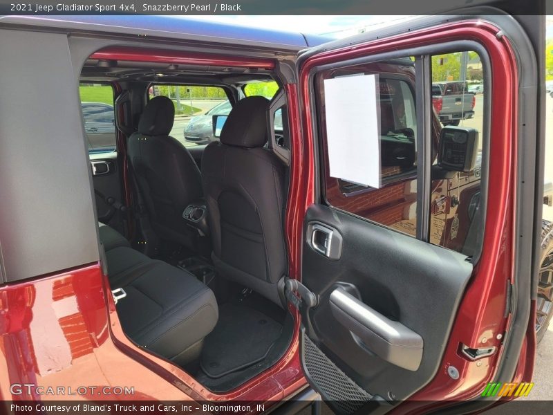 Snazzberry Pearl / Black 2021 Jeep Gladiator Sport 4x4